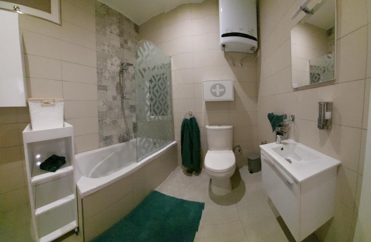 Aurora Apartment Marsaskala Bagian luar foto